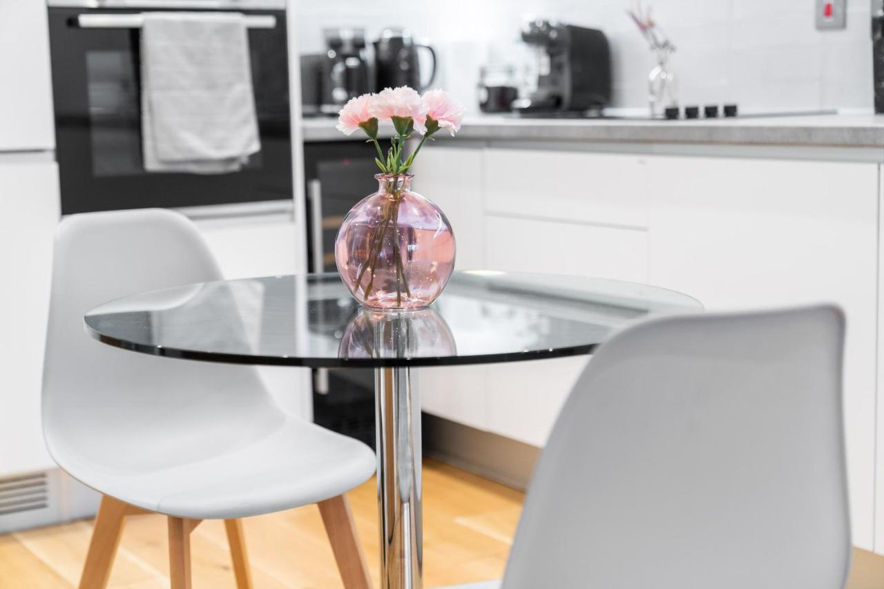 Apartamento Candy - 5 Mins To Bullring Mall And New Street Station